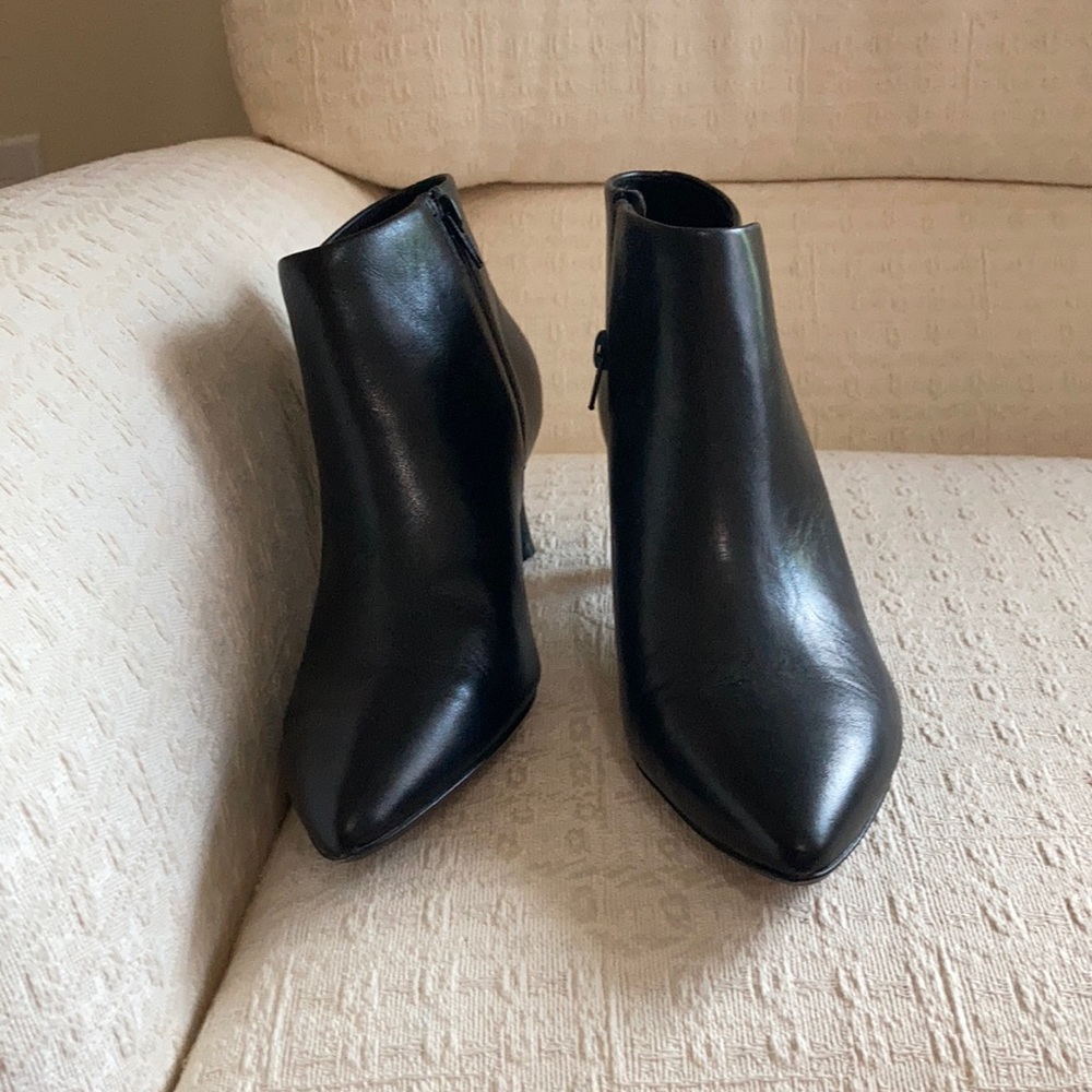 Clarks black heeled boots
